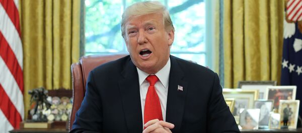 شیوع کرونا؛ ترامپ ورود مسافران از اروپا به امریکا را برای یک ماه ممنوع کرد شیوع کرونا؛ ترامپ ورود مسافران از اروپا به امریکا را برای یک ماه ممنوع کرد - اسپوتنیک افغانستان