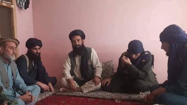 تسلیم شدن پنج جنگجوی گروه طالبان به نیروهای امنیتی افغانستان - اسپوتنیک افغانستان  