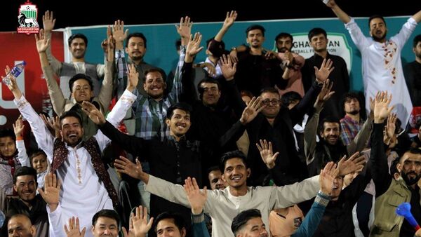 هواداران فوتبال لیگ برتر - اسپوتنیک افغانستان  