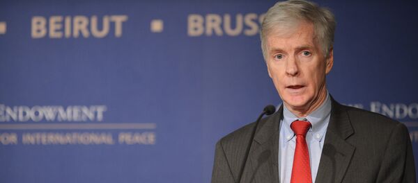 سفیر پیشین امریکا از اشتباه بزرگ امریکا در گفتگوهای صلح پرده برداشت سفیر پیشین امریکا از اشتباه بزرگ امریکا در گفتگوهای صلح پرده برداشت - اسپوتنیک افغانستان