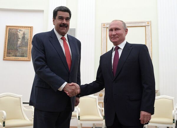 دیدار پوتین رئیس جمهور روسیه با مادورو رئیس جمهور ویزویلا - اسپوتنیک افغانستان  