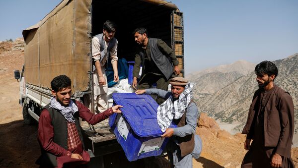 مواد انتخاباتی 21 ولایت تا پایان امروز به کابل می رسد - اسپوتنیک افغانستان  