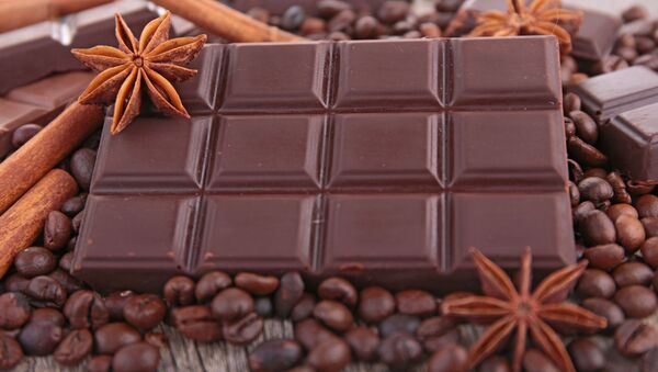 شکلات یا میوه، کدام مفیدتر است؟ - اسپوتنیک افغانستان  