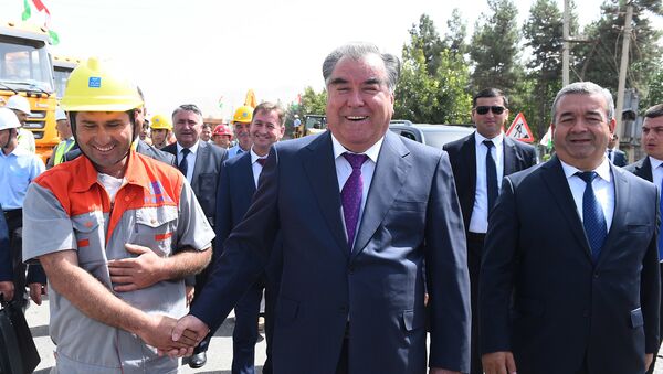 رحمان: تاجیکستان قابلیت های لجستیکی خوبی برای کمک به افغانستان دارد - اسپوتنیک افغانستان  