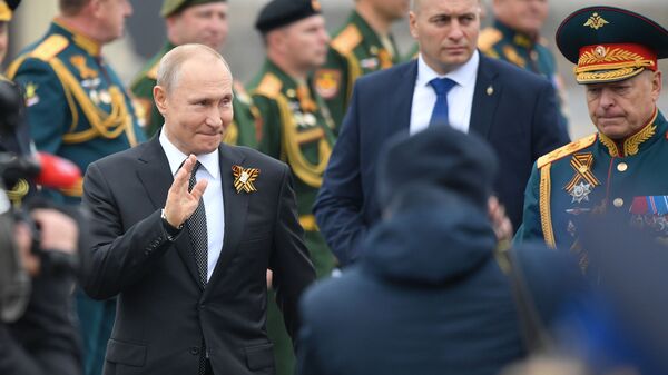 Президент РФ Владимир Путин на Параде Победы на Красной площади - اسپوتنیک افغانستان  