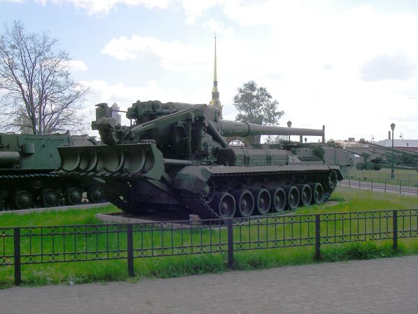 وپ 203 ملی متری خودرو شوروی توپخانه اختیاطی سرقوماندانی اعلی 2 اس 7 «پییون» - اسپوتنیک افغانستان  