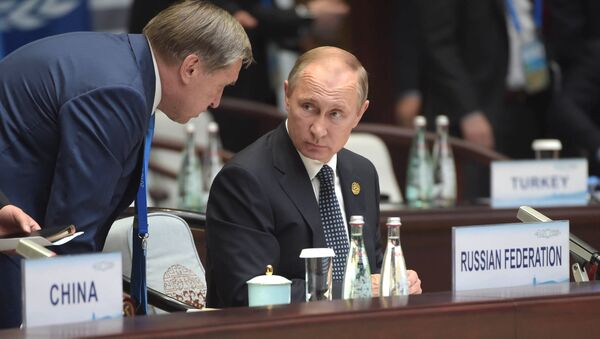 یوری اوشاکوف دستیار رئیس جمهور روسیه  - اسپوتنیک افغانستان  