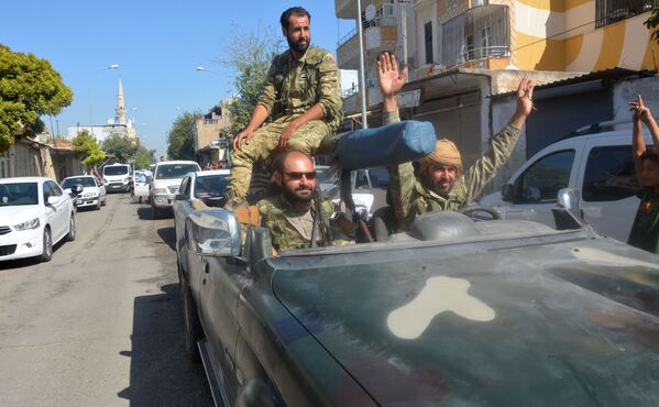 نظامیان در سرحد بین ترکیه و سوریه  - اسپوتنیک افغانستان  