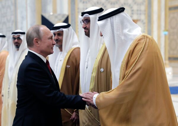 سفر رسمی ولادیمیر پوتین، رئیس جمهور روسیه به شهر ابوظبی، امارات متحده عربی - اسپوتنیک افغانستان  