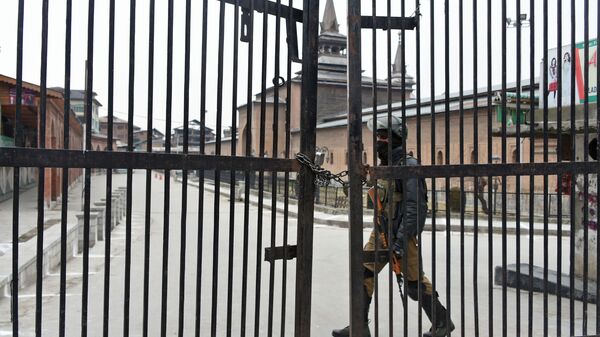 بازداشت 120 تن در شمال هند به جرم اغفال اینترنتی - اسپوتنیک افغانستان  