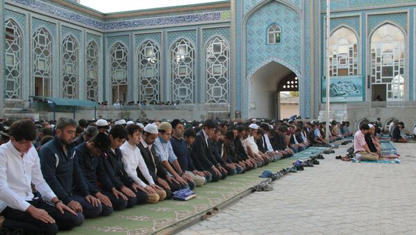 برطرفی امامان مساجد در تاجکستان - اسپوتنیک افغانستان  