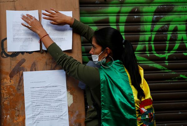 درگیری بین مخالفان اوو مورالس رئیس‌جمهور انتخاب شده و پولیس بولیویا  - اسپوتنیک افغانستان  