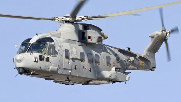سقوط هلیکوپتر محاربوی ایتالیا بر کشتی جنگی  - اسپوتنیک افغانستان  