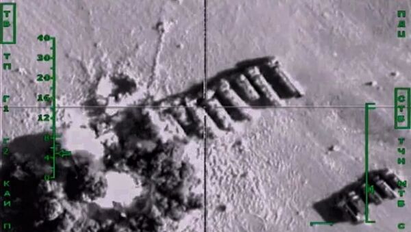 ضربات هوایی روسیه بر تانکرهای نفتی داعش - اسپوتنیک افغانستان  