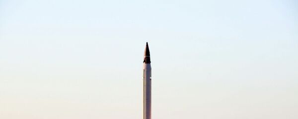 ایران راکت بالستیک خود را آزمایش نمود ایران راکت بالستیک خود را آزمایش نمود - اسپوتنیک افغانستان