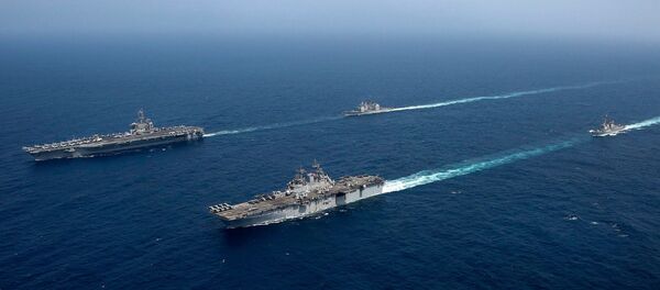 گروه ضربتی کشتیهای طیارهبر امریکایی وارد خلیج فارس شد گروه ضربتی کشتیهای طیارهبر امریکایی وارد خلیج فارس شد - اسپوتنیک افغانستان