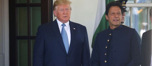 سپاسگزاری ترامپ از عمران خان به خاطر آزادی گروگان ها  - اسپوتنیک افغانستان  