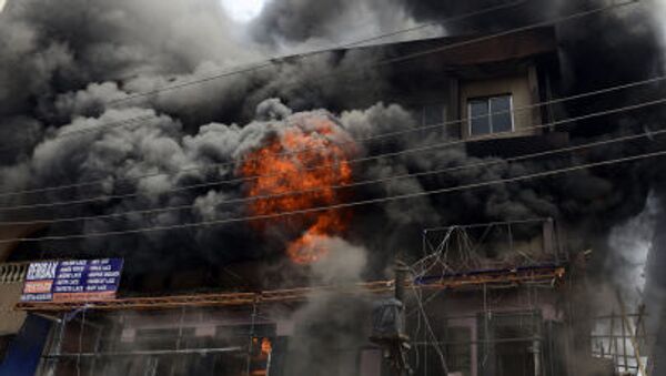 سقوط طیاره مسافربری بر منازل مسکونی در کنگو + ویدیو - اسپوتنیک افغانستان  