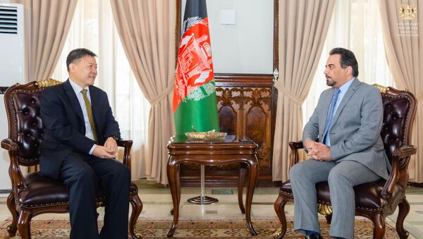 گفتگوهای صلح در چین محور دیدار سرپرست وزارت خارجه با سفیر چین در کابل - اسپوتنیک افغانستان  