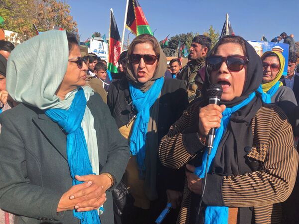 اعتراض هواداران عبدالله عبدالله علیه تقلب در انتخابات در کابل - اسپوتنیک افغانستان  