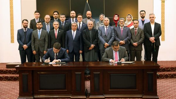 ارگ: قرارداد فاز اول قطعه چهارم خط آهن خواف- هرات به امضا رسید - اسپوتنیک افغانستان  