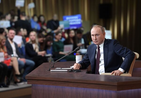 کنفرانس مطبوعاتی سالانه ولادیمیر پوتین رئیس جمهور روسیه. - اسپوتنیک افغانستان  