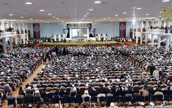 29 اپریل – در کابل لویه جرگۀ مشورتی برای مشورت در بارۀ پروسۀ صلح برگزار شد.  - اسپوتنیک افغانستان  