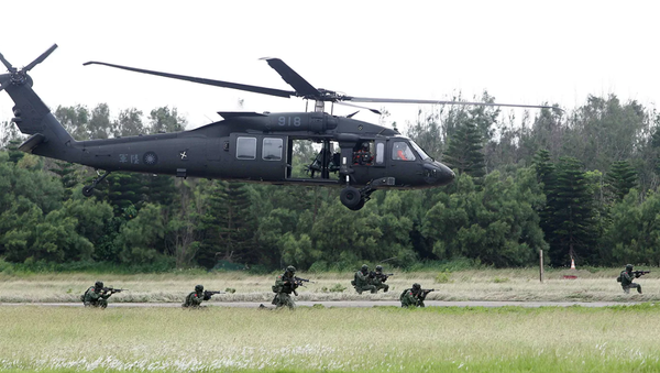 رئیس ستاد کل ارتش تایوان در سقوط هلیکوپتر کشته شد  - اسپوتنیک افغانستان  