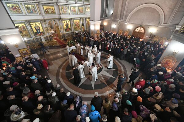 برگزاری جشن کریسمس ارتدکس در کراسنویارسک روسیه. - اسپوتنیک افغانستان  