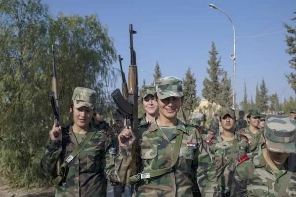 محصلین آکادمی نظامی زنان در دمشق محصلین آکادمی نظامی زنان در دمشق - اسپوتنیک افغانستان