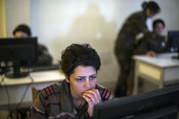 خانم افسر- آکادمی نظامی زنان در دمشق - اسپوتنیک افغانستان  
