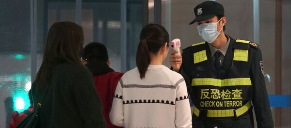 تمام مناطق چین در محاصره کرونا، تعداد قربانیان این ویروس رو به افزایش است تمام مناطق چین در محاصره کرونا، تعداد قربانیان این ویروس رو به افزایش است - اسپوتنیک افغانستان