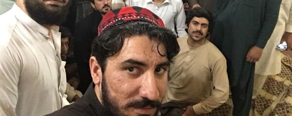 پولیس پاکستان منظور پشتون را بازداشت کرد پولیس پاکستان منظور پشتون را بازداشت کرد - اسپوتنیک افغانستان
