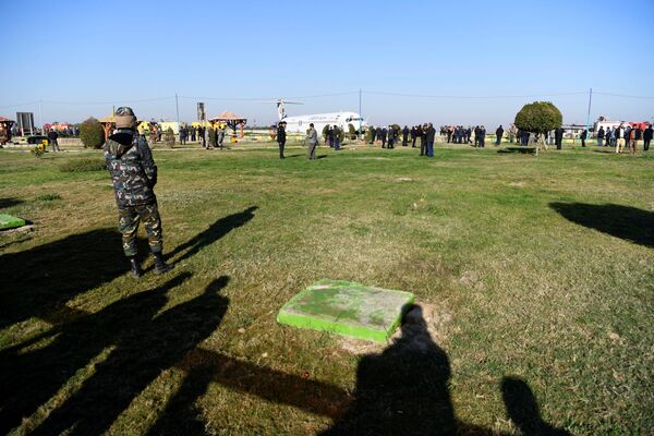 هواپیمای شرکت هواپیمایی کاسپین با 136 مسافر در هنگام نشست در میدان هوایی  ماهشهر از از خط رنوی خارج شد - اسپوتنیک افغانستان  