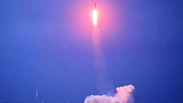 Пуск баллистической ракеты «Синева» с борта РПКСН «Верхотурье» - اسپوتنیک افغانستان  