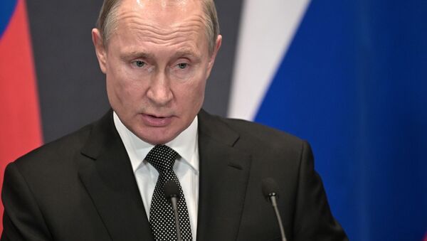 دستور پوتین برای تخلیه شهروندان روسیه از چین  - اسپوتنیک افغانستان  
