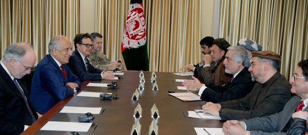 خلیلزاد با عبدالله عبدالله دیدار کرد خلیلزاد با عبدالله عبدالله دیدار کرد - اسپوتنیک افغانستان