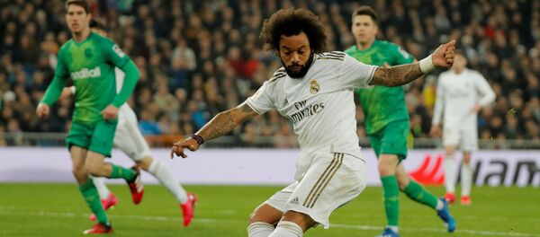 Футболист Марсело Виейра во время матча между командами Реал Мадрид и Реал Сосьедад в Мадриде Футболист Марсело Виейра во время матча между командами Реал Мадрид и Реал Сосьедад в Мадриде - اسپوتنیک افغانستان