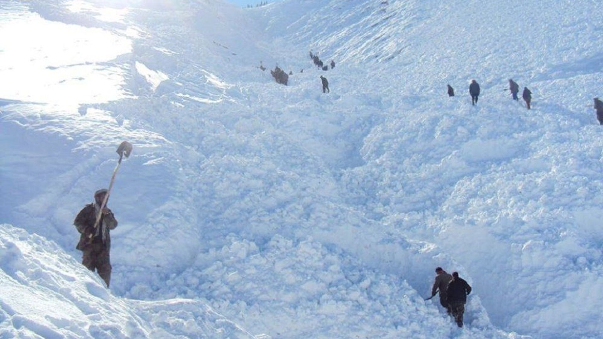 ریزش برف سنگین در ولایت غور  - اسپوتنیک افغانستان  , 1920, 06.03.2021