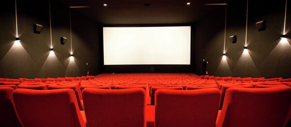 عکس جنجالی بانوی بازیگر در جشنواره فیلم فجر + عکس عکس جنجالی بانوی بازیگر در جشنواره فیلم فجر + عکس - اسپوتنیک افغانستان