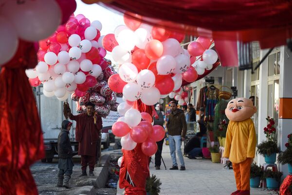  تجلیل از روز ولنتاین در کابل - اسپوتنیک افغانستان  
