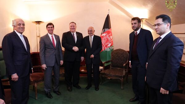 اشرف غنی با مقامات امریکایی در آلمان دیدار کرد - اسپوتنیک افغانستان  
