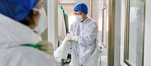 شماره قربانیان ویروس کرونا در چین به 2118 نفر رسید  شماره قربانیان ویروس کرونا در چین به 2118 نفر رسید  - اسپوتنیک افغانستان