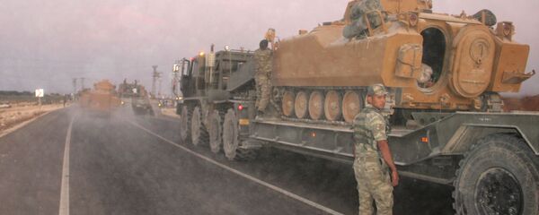 ترکیه 300 وسایط زرهی و ارتش خود را به سوریه اعزام میکند ترکیه 300 وسایط زرهی و ارتش خود را به سوریه اعزام میکند - اسپوتنیک افغانستان