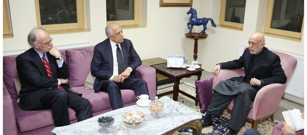 زلمی خلیلزاد به دیدار حامد کرزی رفت زلمی خلیلزاد به دیدار حامد کرزی رفت - اسپوتنیک افغانستان