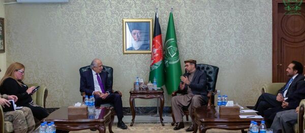 دیدار خلیلزاد با صلاح الدین ربانی دیدار خلیلزاد با صلاح الدین ربانی - اسپوتنیک افغانستان