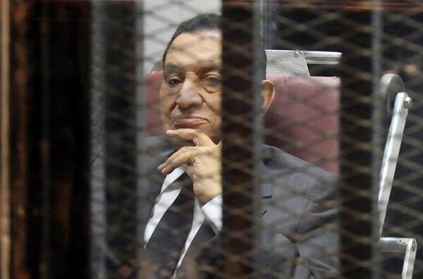 حسنی مبارک در زندان قاهره در سال 2014 - اسپوتنیک افغانستان  