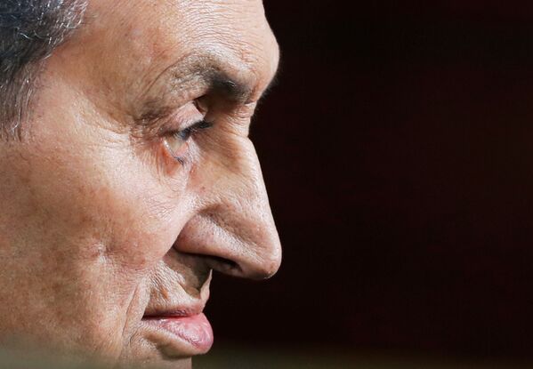 حسنی مبارک در دادگاه سال 2018 - اسپوتنیک افغانستان  