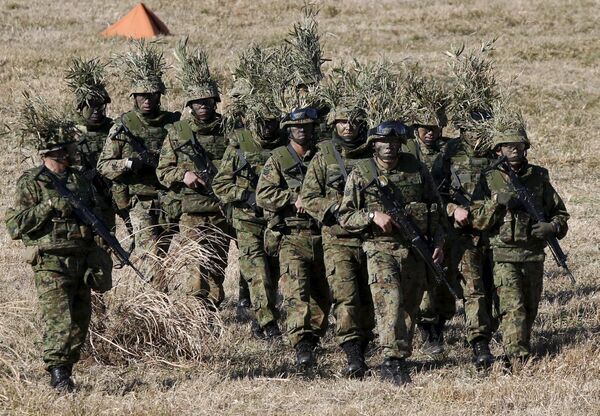 تمرینات نظامی قوای دفاع جاپان در پولیگن نرشینو - اسپوتنیک افغانستان  