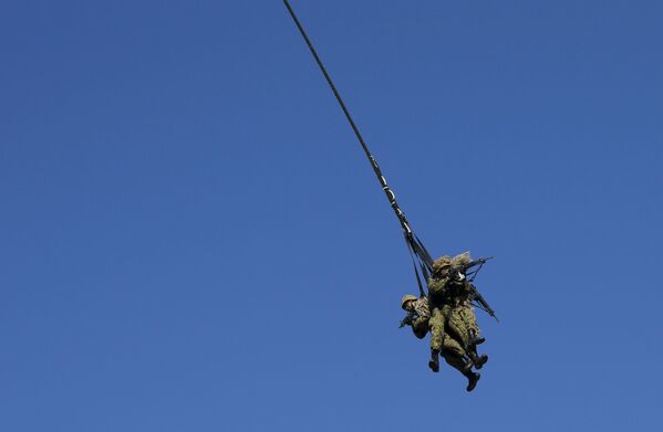 تمرینات نظامی قوای دفاع جاپان در پولیگن نرشینو - اسپوتنیک افغانستان  